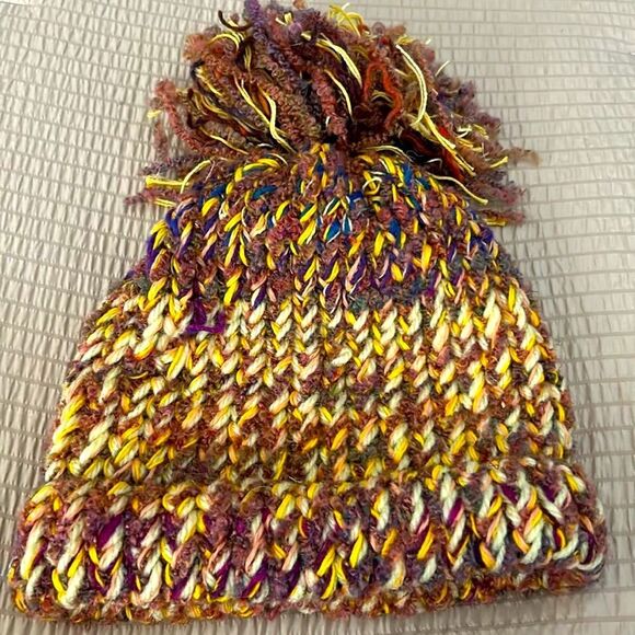 Handmade hand knitted super heavy duty, colorful beanie, one size - Picture 3 of 6